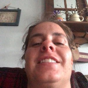 Meet your Posher, Brittney